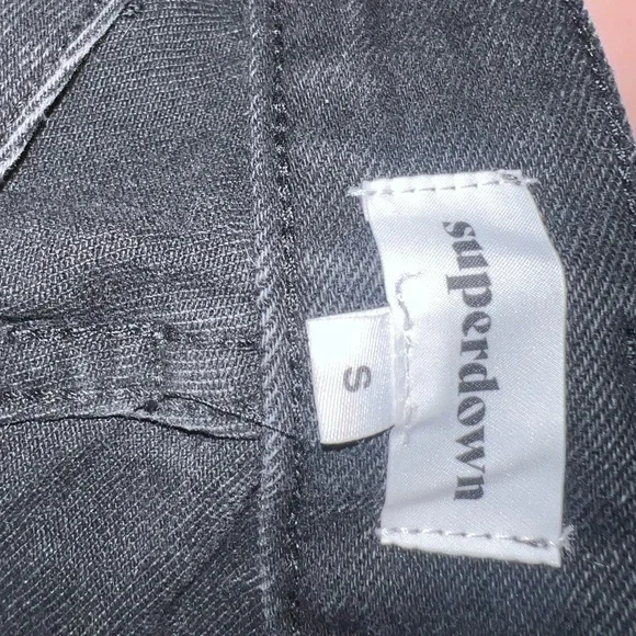 Revolve Quinn Denim Shorts Superdown - Picture 5 of 5